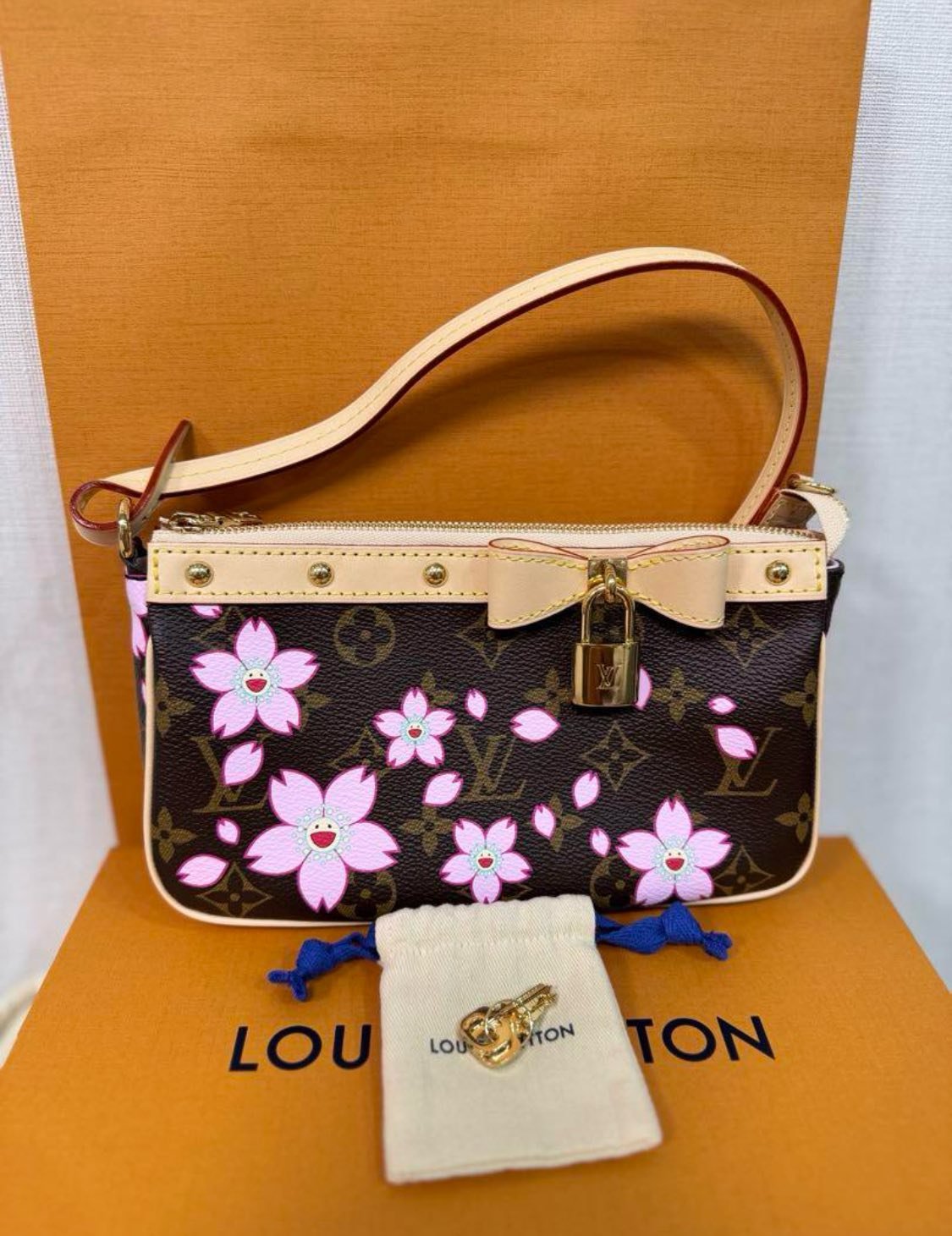 LOUIS VUITTON ルイヴィトン チェリーブラッサム モノグラム 村上隆