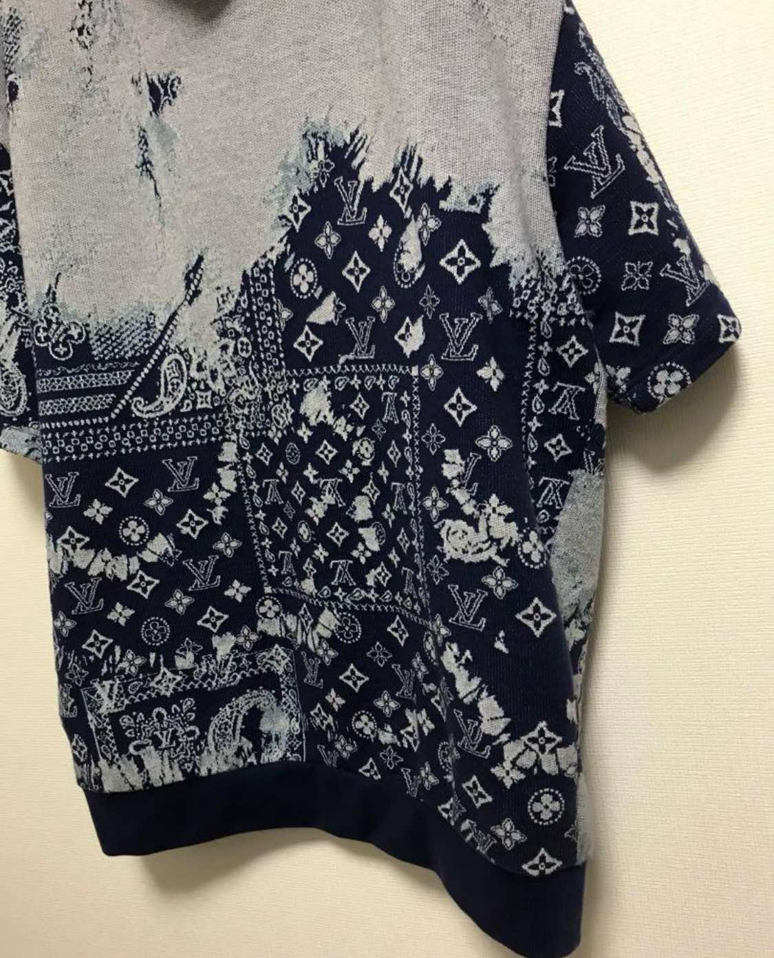 ルイヴィトン モノグラムバンダナショートスリーブフーディパーカー L LOUIS VUITTON】ルイヴィトン『モノグラム バンダナ ショートスリーブ