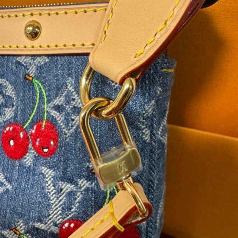 【新品未使用】ルイヴィトンLV × TM ポシェット・アクセソワール　村上隆 LOUIS VUITTON ルイヴィトン × TM ポシェット・アクセソワール 村上隆