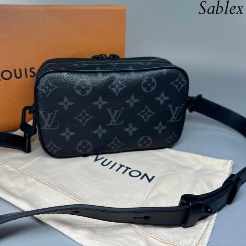 LOUIS VUITTON ルイヴィトン アルファメッセンジャーショルダーバッグ