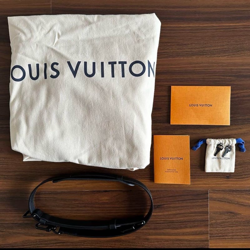 LOUIS VUITTON ルイヴィトン キーポル バンドリエール50 モノグラム