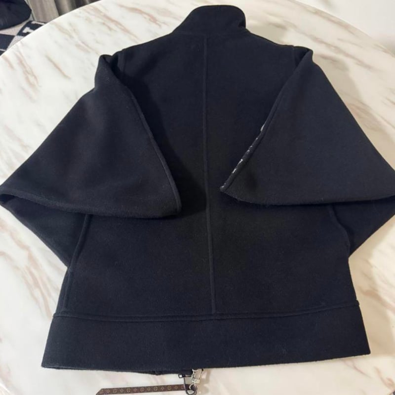 LOUIS VUITTON ルイヴィトン ダブルフェイスバットウィングスリーブ