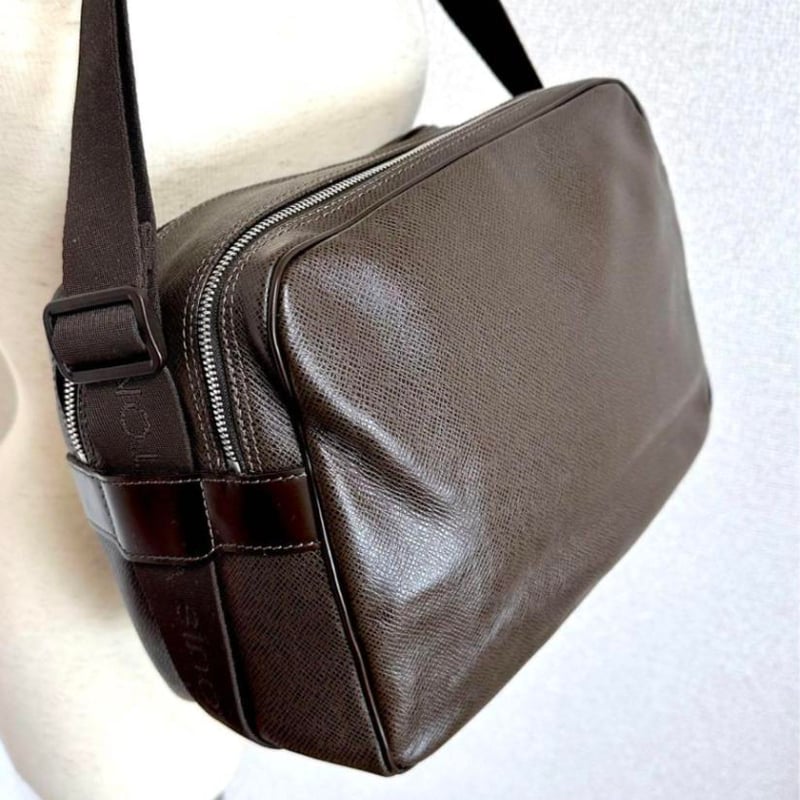 ☆LOUIS VUITTON ☆ショルダーバッグ リポーター LOUIS VUITTON ルイヴィトン タイガ リポーター ショルダーバッグ