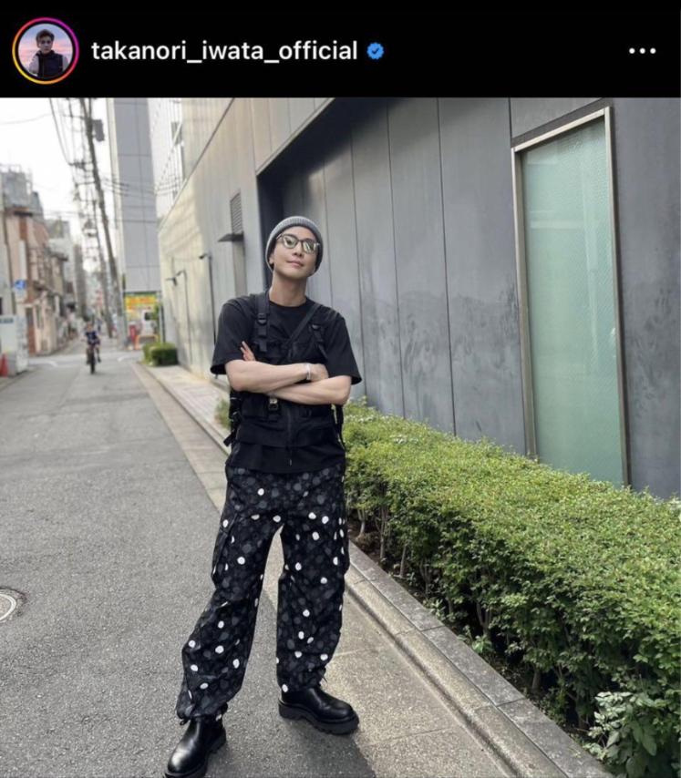 LOUIS VUITTON ルイヴィトン × 草間彌生コラボ モノグラム カーゴ