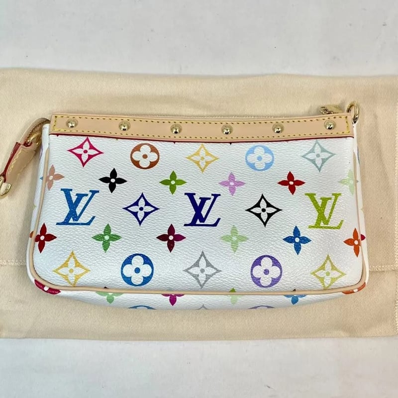 LOUIS VUITTON ルイヴィトン 村上隆 ポーチ ポシェット アクセソワール LOUIS VUITTON ルイヴィトン 村上隆 ポーチ ポシェット アクセソワール