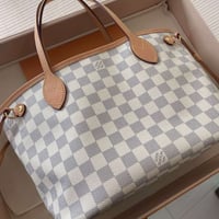 LOUIS VUITTON ルイヴィトン モノグラムコンセイエ ビジネスバッグ