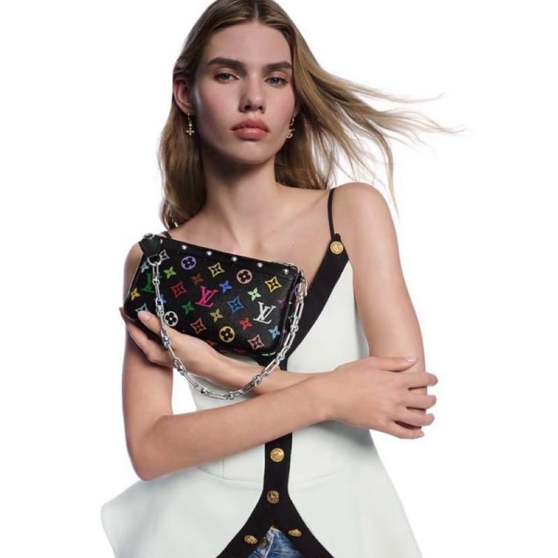 LOUIS VUITTON ルイヴィトン 村上隆 LV × TM ポシェット・アクセソワ |
