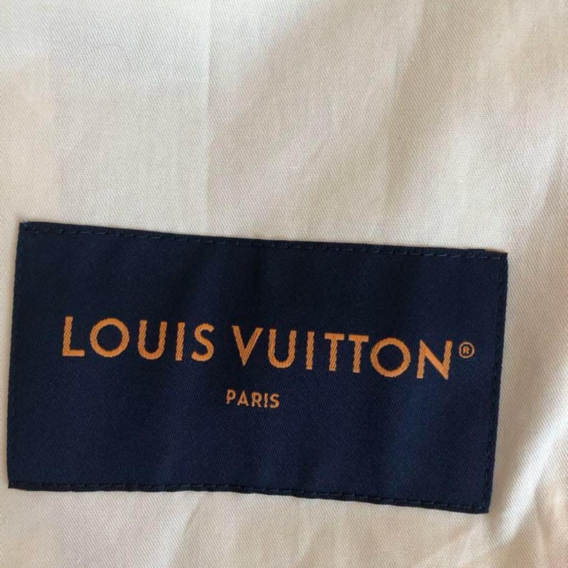LOUIS VUITTON ルイヴィトン 迷彩フード付き マウンテンパーカー