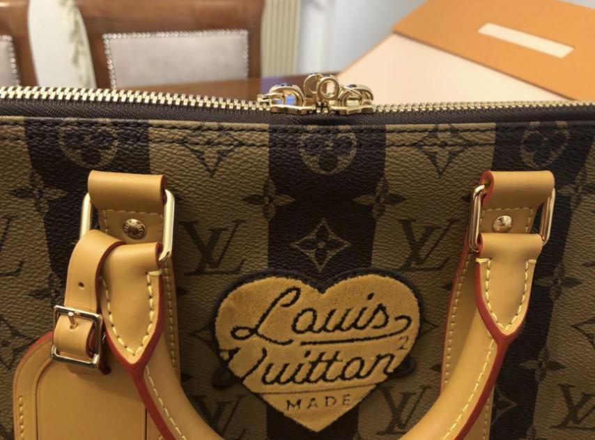 【Niko】ルイヴィトン モノグラム キーポル バンドリエール LOUIS VUITTON ルイヴィトン NIGO ニゴ バンドリエール キーポル 50 |