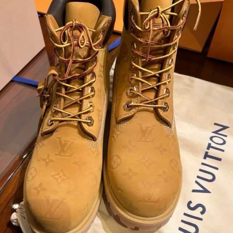LOUIS VUITTON ルイヴィトン × Timberland 6-IN アンクルブーツ