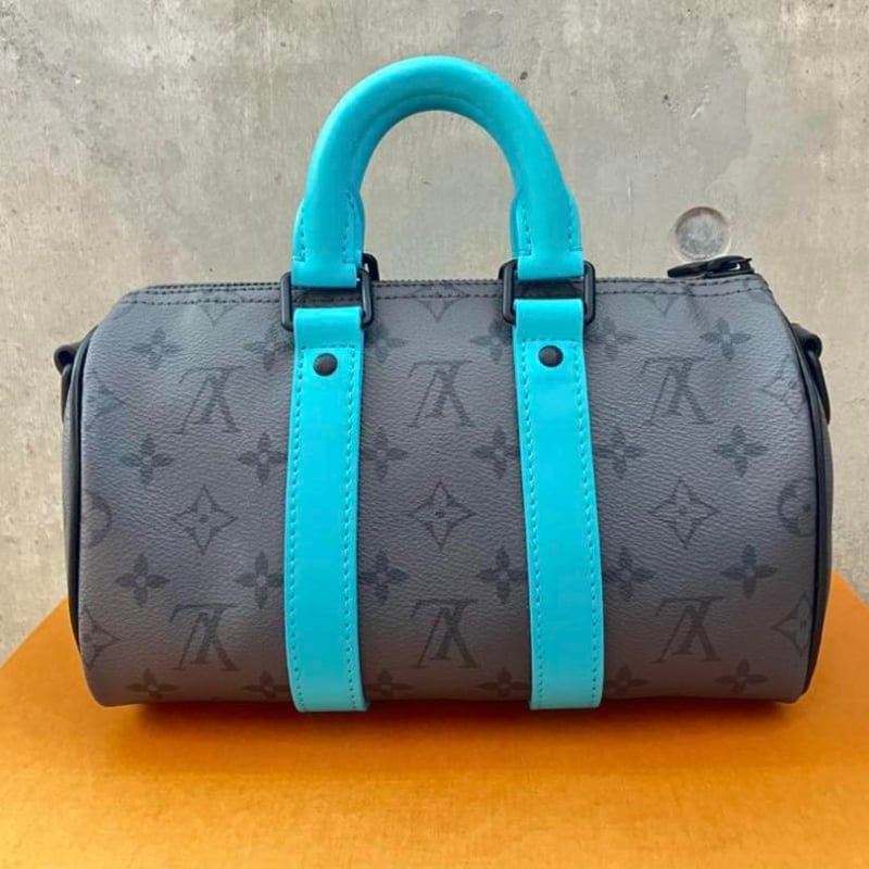 LOUIS VUITTON ルイヴィトン キーポル バンドリエール 25 ターコイズ