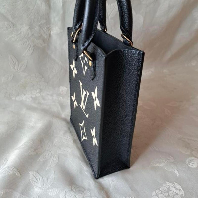 ルイヴィトン プティット・サックプラ ミニバッグ 大人気 バイカラー　最新IC LOUIS VUITTON - ルイヴィトン プティット・サックプラ ミニバッグ