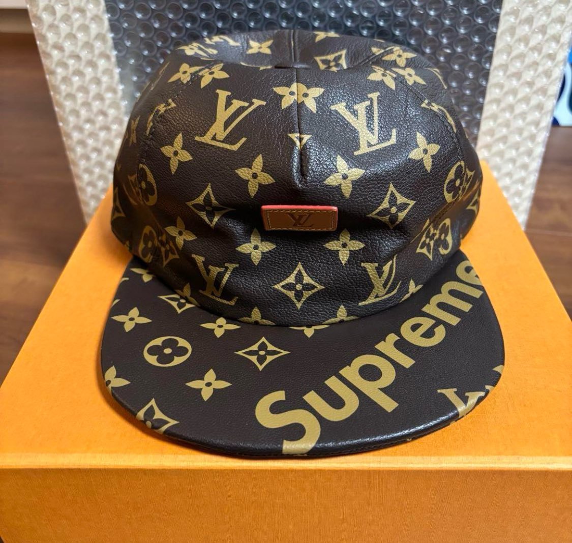 LOUIS VUITTON ルイヴィトン supreme × Louis Vuitton 5