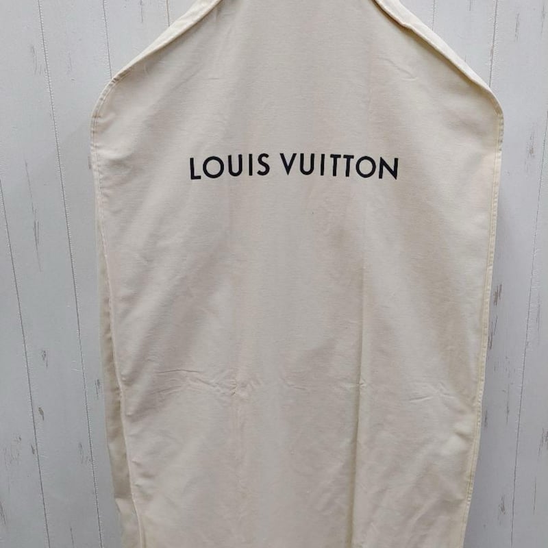 LOUIS VUITTON ルイヴィトン モノグラム パンチングレザーブルゾン