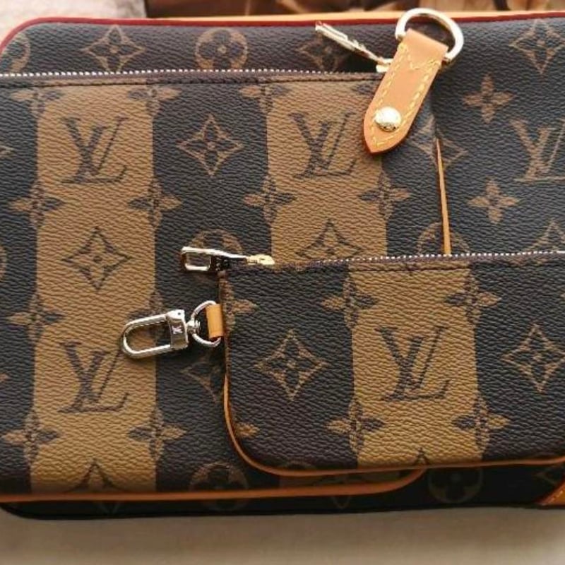 LOUIS VUITTON ルイヴィトン NIGOコラボ トリオ・メッセンジャー