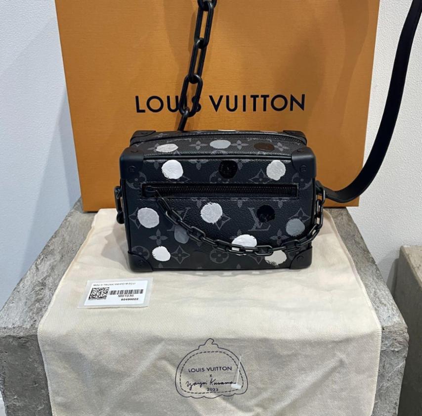 ルイヴィトン 草間彌生 ミニソフトトランク ショルダーバッグ LOUIS VUITTON ルイヴィトン × 草間彌生 ソフトトランク ショルダー