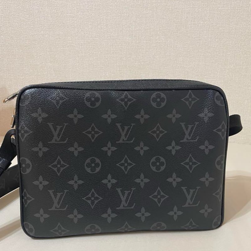 LOUIS VUITTON ルイヴィトン アウトドア・メッセンジャーバッグ | ルイ