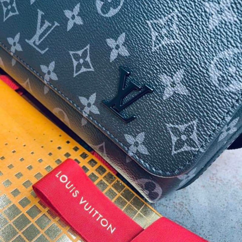 LOUIS VUITTON モノグラム ショルダーバッグ ブラック LOUIS VUITTON ルイヴィトン ショルダーバッグ モノグラム ブラック