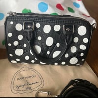 LOUIS VUITTON ルイヴィトン × 草間彌生コラボ モノグラム カーゴ