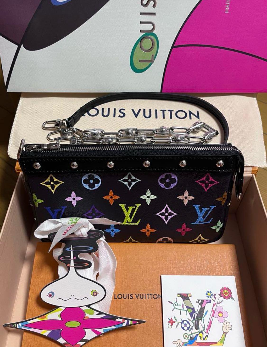 LOUIS VUITTON × 村上隆TM ギフトボックス 【袋付き】 LOUIS VUITTON ルイヴィトン 村上隆 LV × TM ポシェット・アクセソワ |