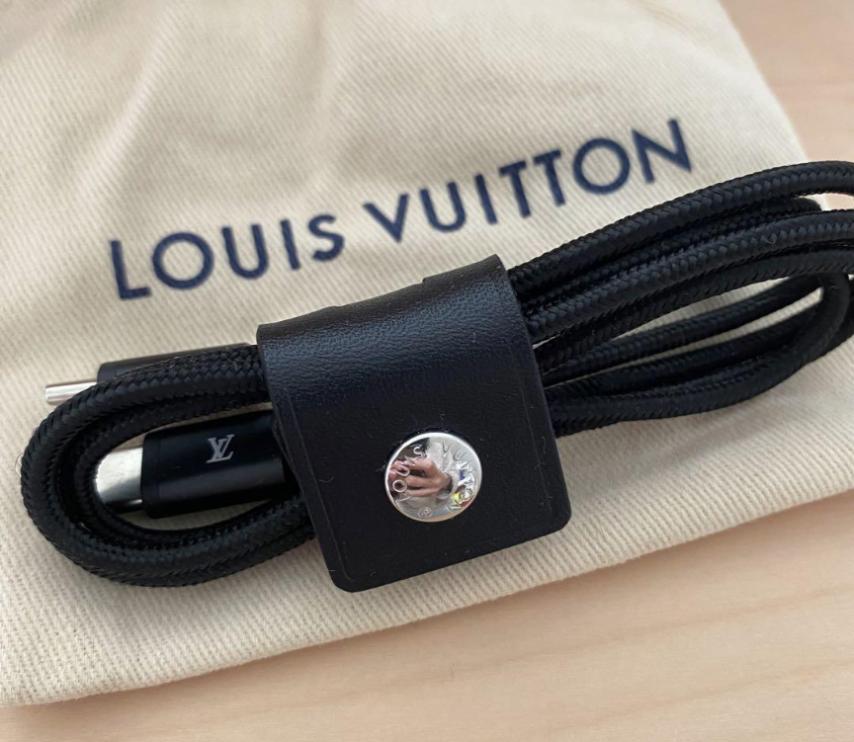 未使用品 LOUIS VUITTON Bluetooth イヤホン ピンク LOUIS VUITTON ルイヴィトン ホライゾン イヤホン ピンク | ルイ