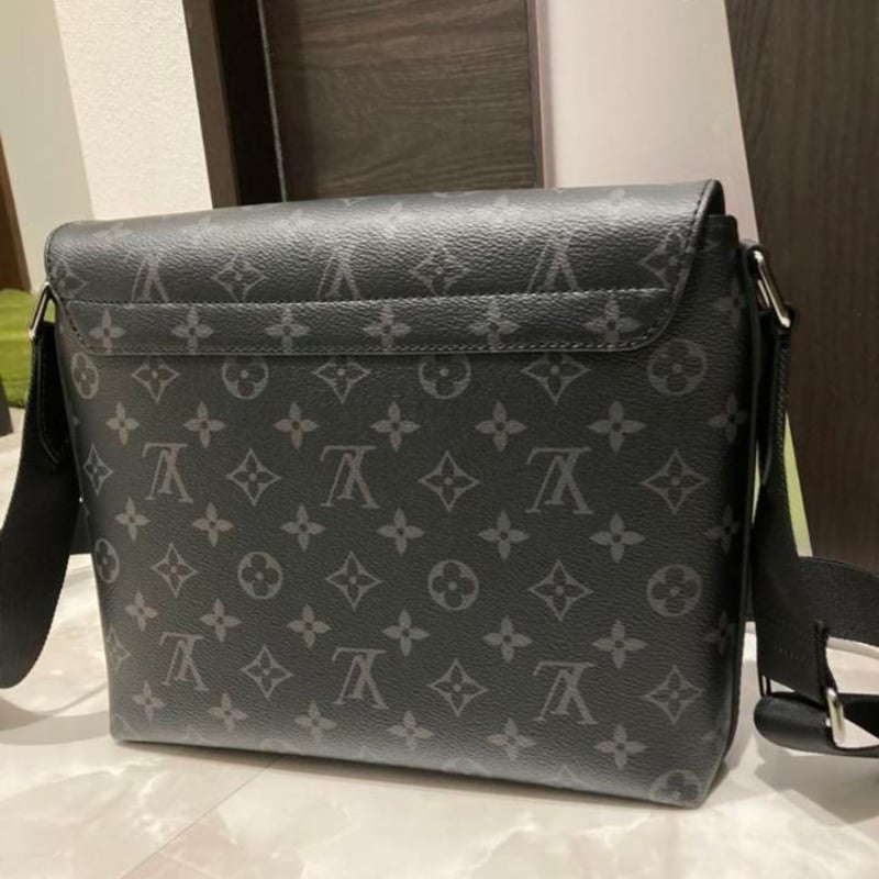 LOUIS VUITTON ルイヴィトン ショルダーバッグ モノグラム ブラック