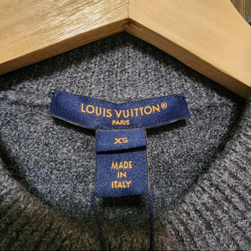 LOUIS VUITTON ルイヴィトン ニットクロップドカーディガン | ルイ
