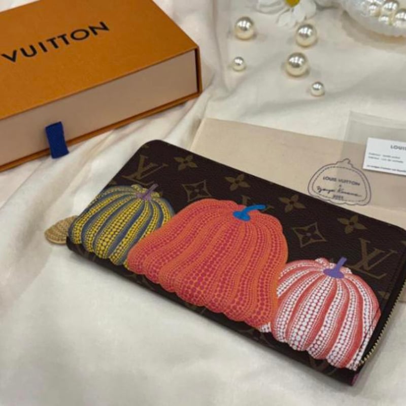 LOUIS VUITTON ルイヴィトン ジッピーウォレット パンプキン 草間彌生
