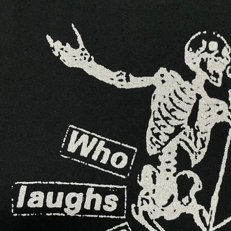 RAGE AGAINST THE MACHINE "Who laughs last？”