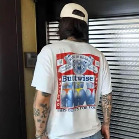 Buttwiser（Budweiser）ホワイト Tシャツ