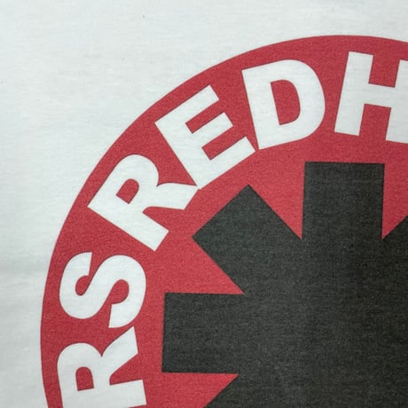 RED HOT CHILI PEPPERS Tシャツ