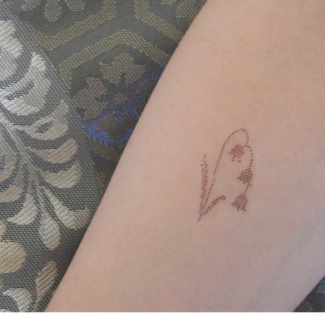 temporary tattoo