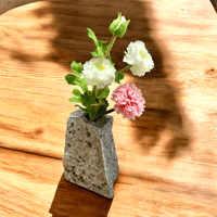 庵治サビ石　花器