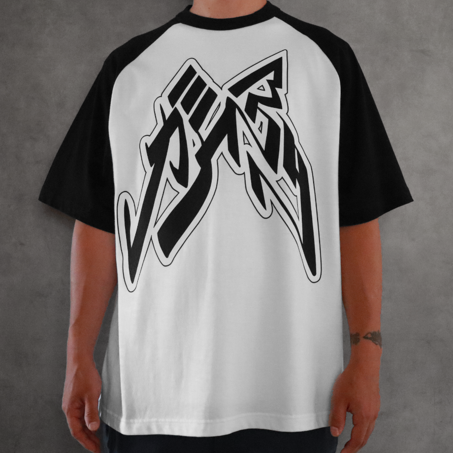 PRE-ORDER】GACHIAKUTA Raglan T-Shirt【受注】 | GCAKT
