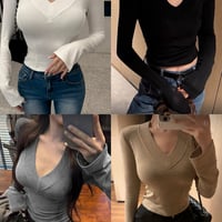 デコルテ美魅せ♡VネックロンT