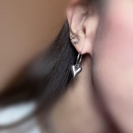 ハートピアス　サージカルステンレス