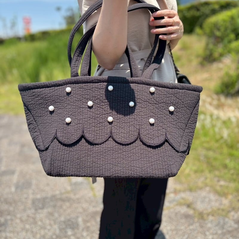 Parl scallop Nubi bag black | Ma cherie