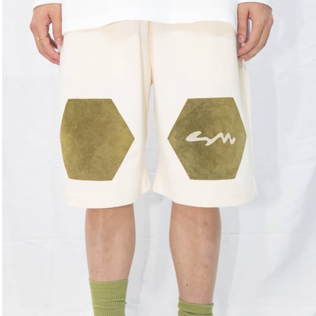 【WASHABLE LEATHER PATCH SHORTS】BEIGE
