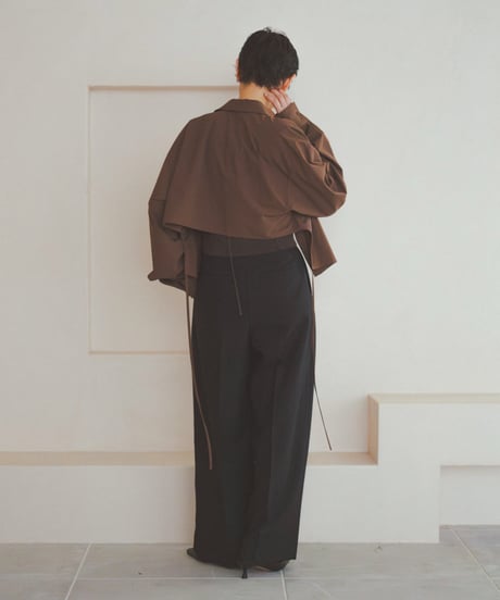 Back Cropped Design Shirt