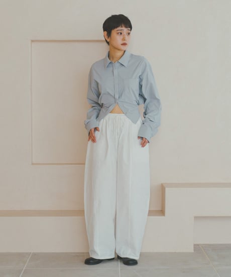 Back Cropped Design Shirt