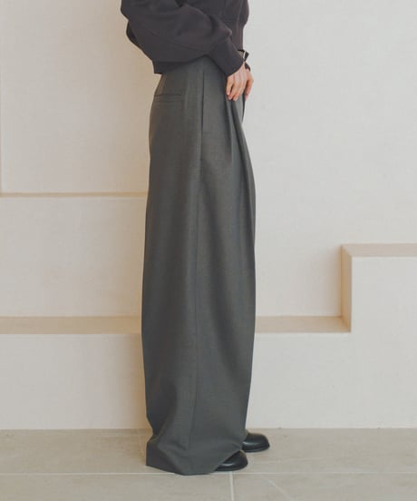 Design Belt Hole Slacks