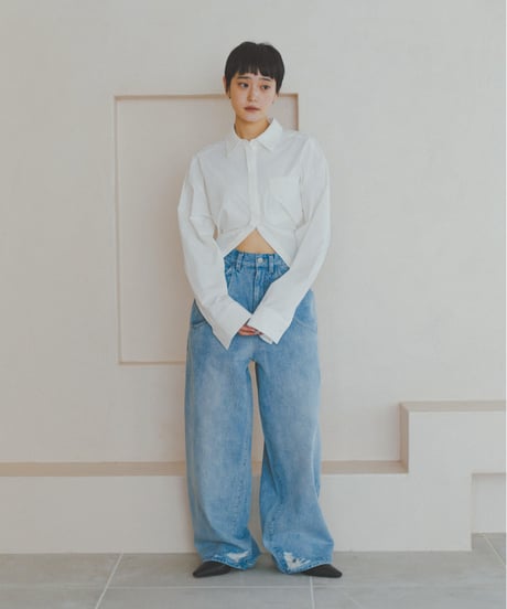 Back Cropped Design Shirt