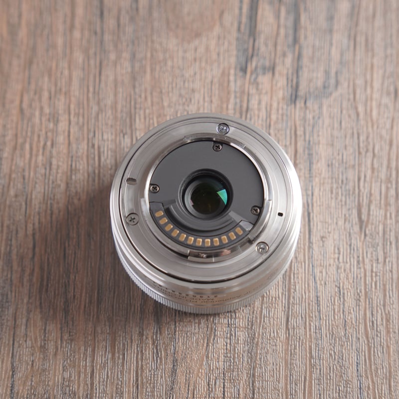 ✨美品✨バッテリー3個✨Wi-Fi転送✨Nikon 1 J5 10317