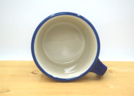 ポーランド食器（ポーリッシュポタリー）ストレートカップM　マヌフラトゥラ社『カモミールティー』