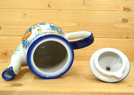 ポーランド食器（ポーリッシュポタリー）　ティーポット、コーヒーポット７５０ｃｃ　カリヒ社『花かんむり』