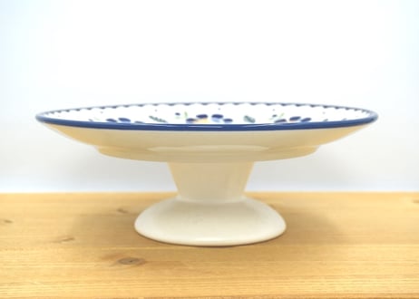 ポーランド食器（ポーリッシュポタリー）　丸皿２２ｃｍ　マヌファクトゥラ社『マヌの青いバラ』