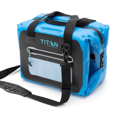 Titan Deep Freeze 30 Can Air クーラーボックス