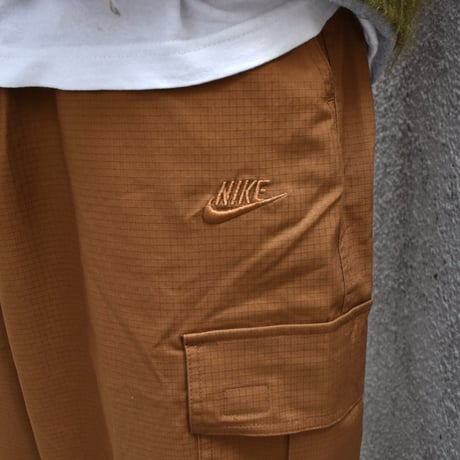 Nike Club Cargo Pants