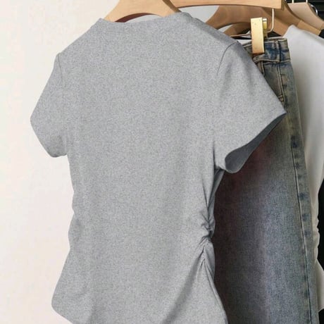 SHEIN　Tシャツ