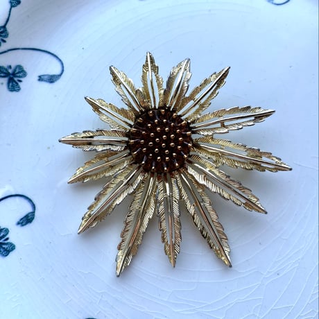 SARAH COVENTRY Star Burst ブローチ